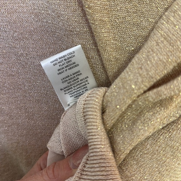 Joseph A. Shimmering Gold Sweater - Picture 5 of 6